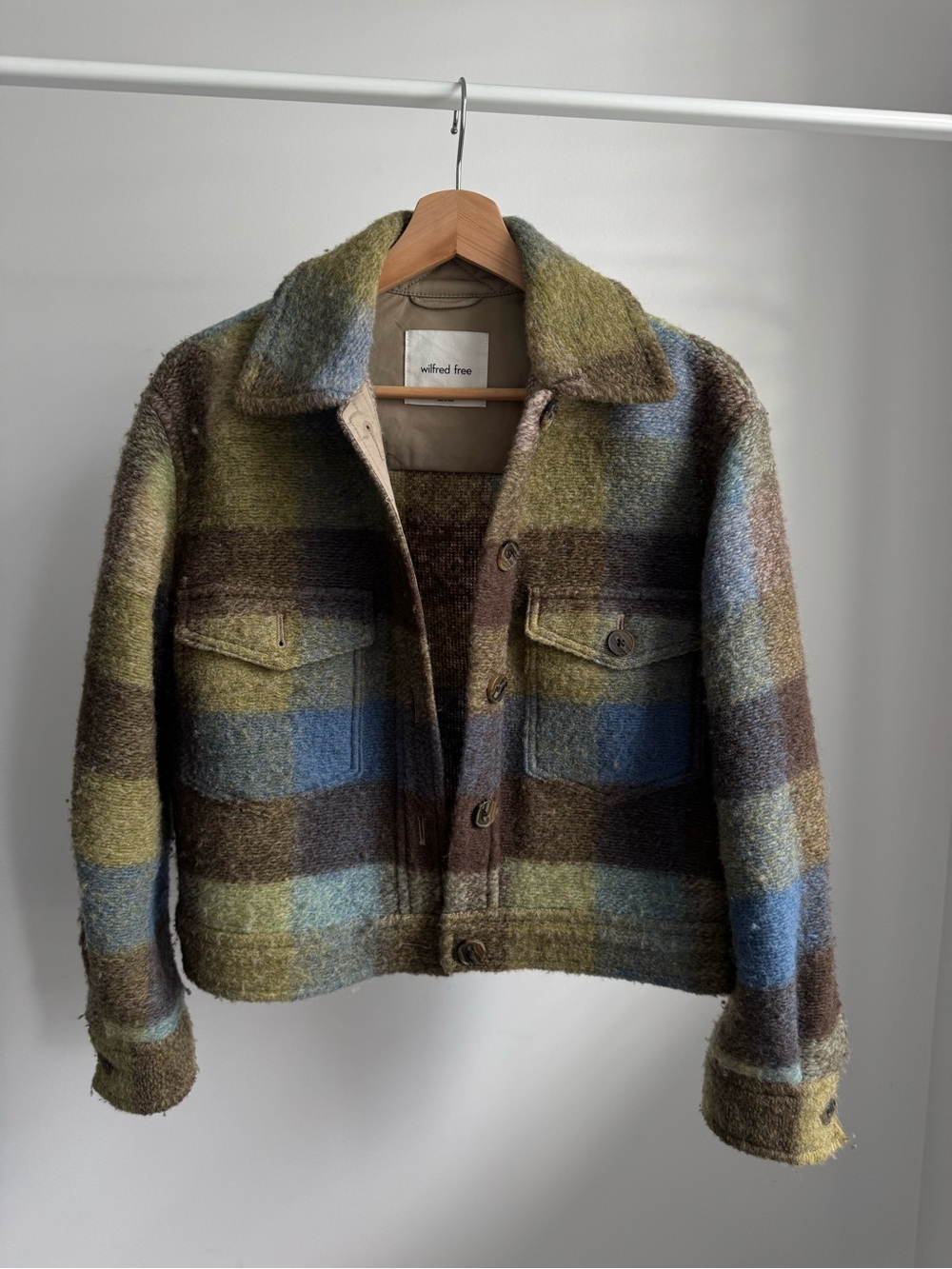 Aritzia Wilfred Free The Ganna Cropped Shirt Jacket Plaid Green & Blue